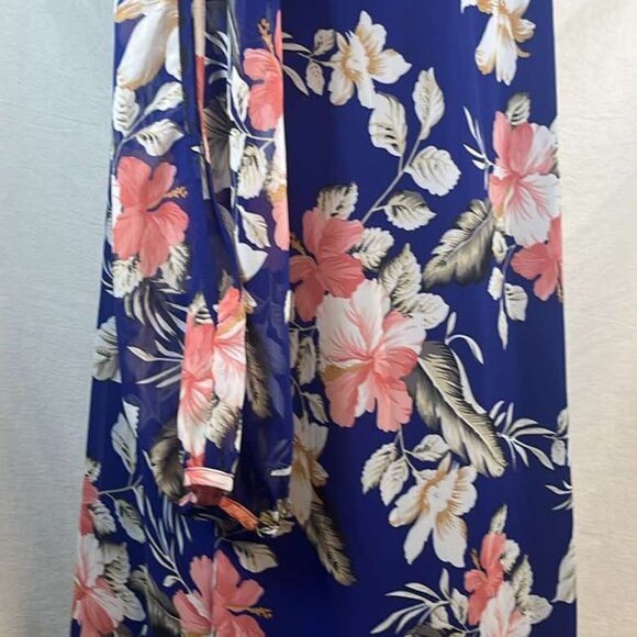 Lulus  Navy Floral Split Sleeve Dress Sz Small Wedding Vacation Celebration - Picture 9 of 12